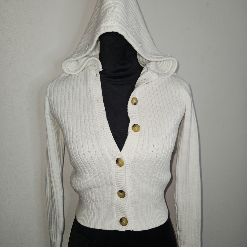 White Hooded Ribbed Button-Front Women’s Sweater
